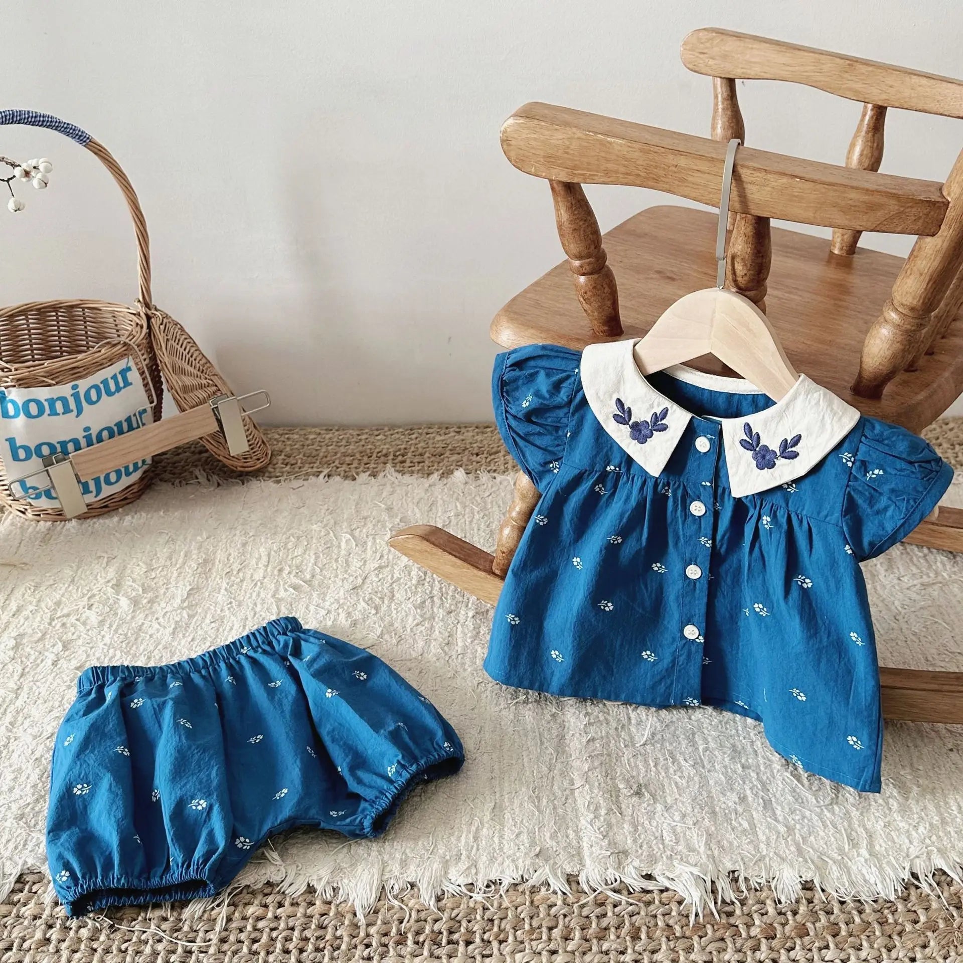 Summer New Baby Puff Sleeve Set Flower Embroidery Infant Girl Vintage Cardigan+Shorts 2PCS Suit Toddler Casual Outfits